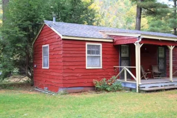 ホテル Phoenicia Lodge