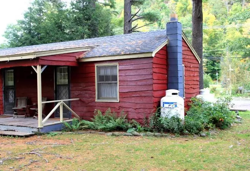 ホテル Phoenicia Lodge