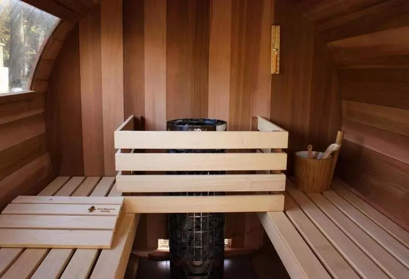 ホテル Resort Mlýn černovice