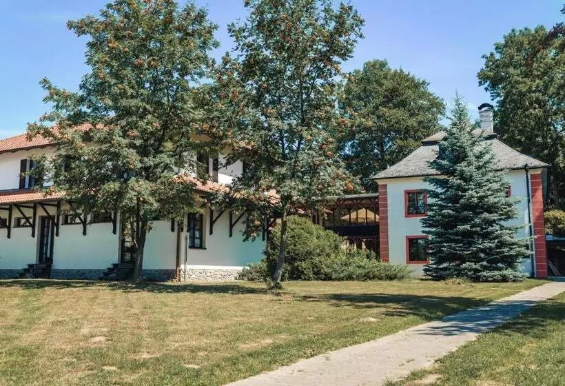 ホテル Resort Mlýn černovice