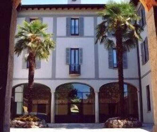 ホテル Villa Bregana