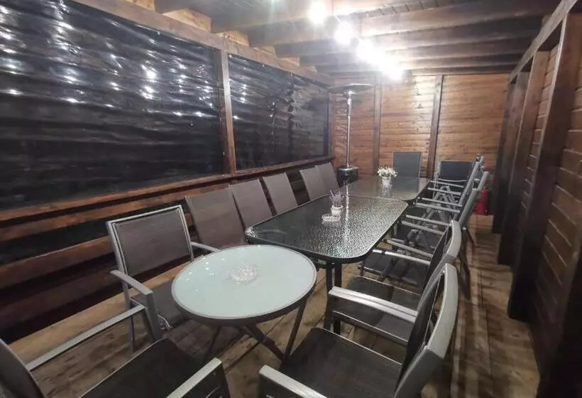 Pensiune Casa Aurora