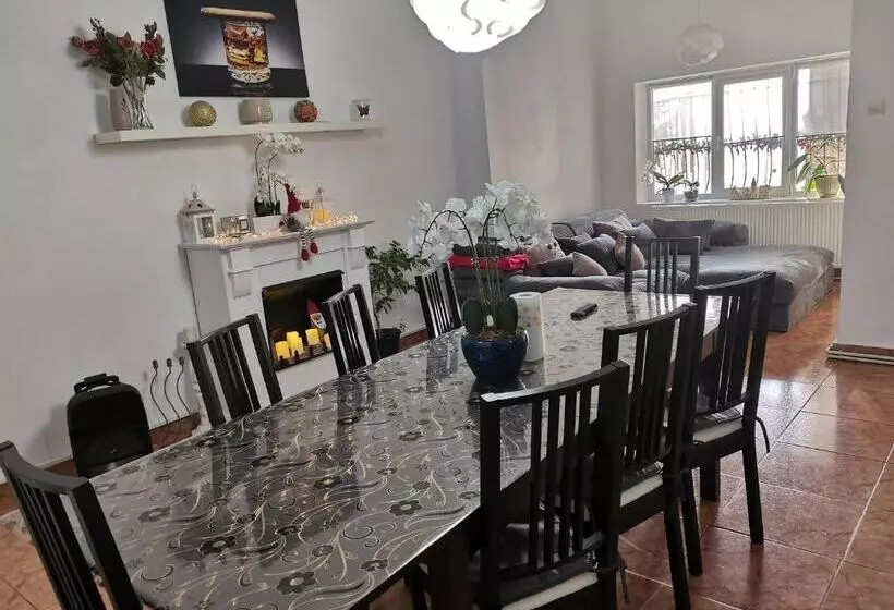 Pensiune Casa Aurora