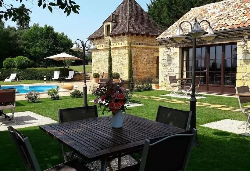 ペンション Les Granges Hautes