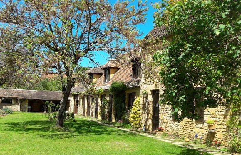 פנסיון Les Granges Hautes