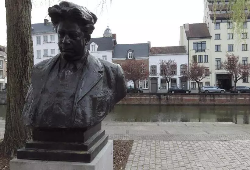 ペンション Lovely Guesthouse Lier