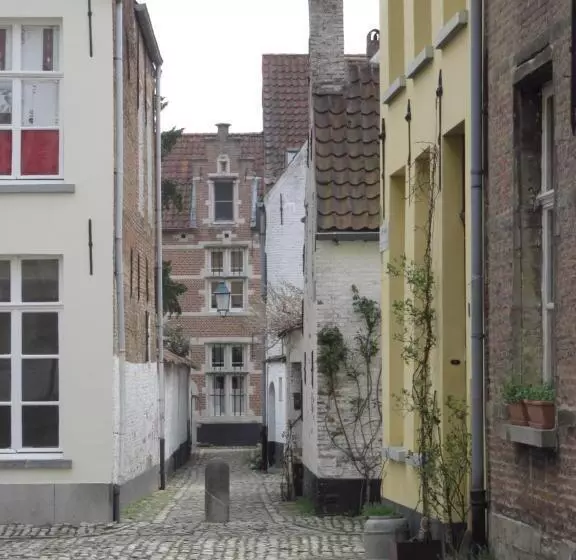 ペンション Lovely Guesthouse Lier