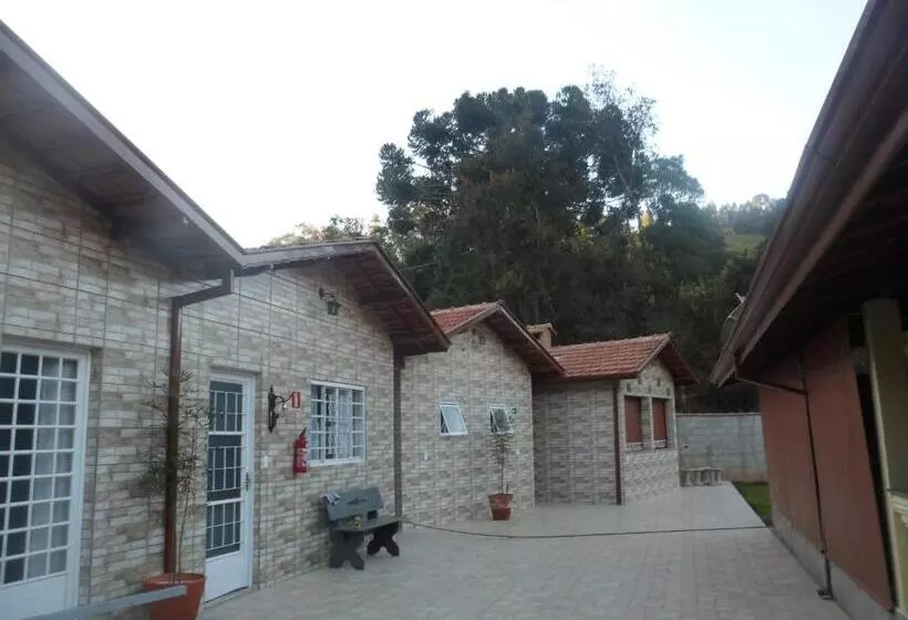 Majatalo Pousada Tia Lilía
