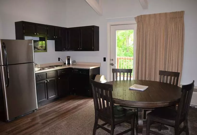 Lomakeskus The Retreat At Center Hill Lake