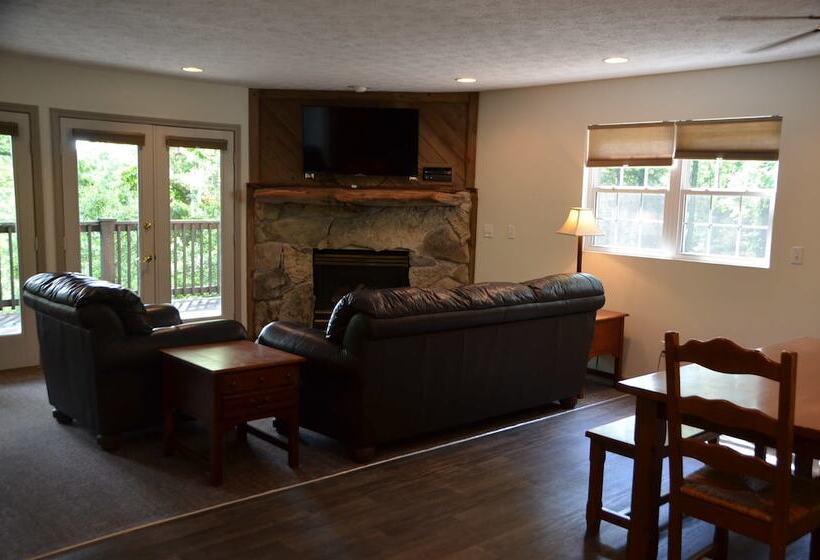 Курорт The Retreat At Center Hill Lake