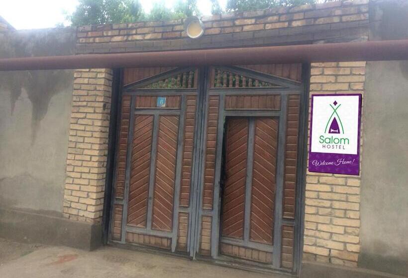 Salom Hostel