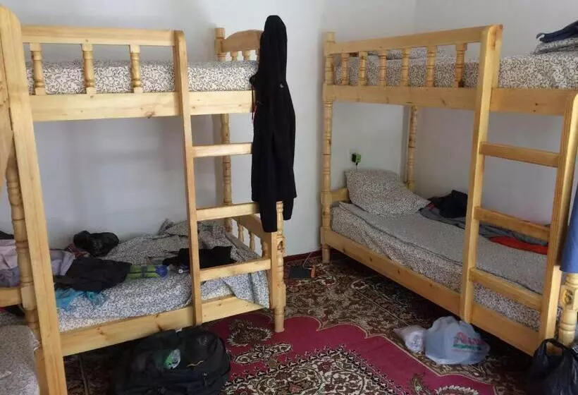 Salom Hostel