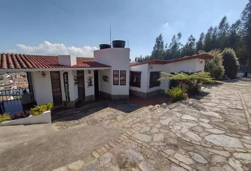 ユースホステル San Benito