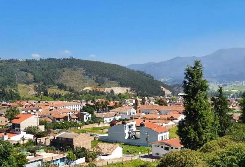 ユースホステル San Benito