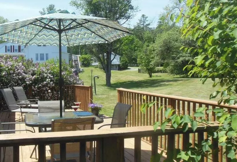 Retkeilymaja Sugar Hill Inn