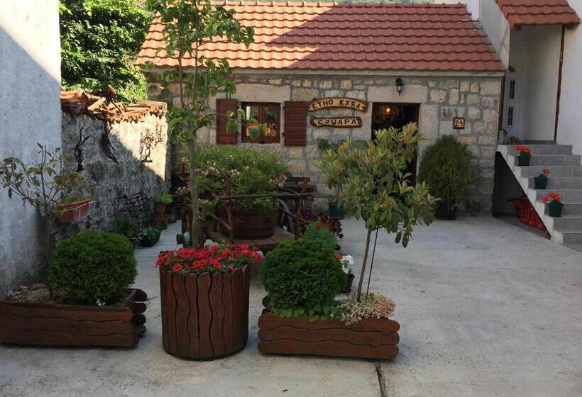 ベッドアンドブレックファースト Bnb Njeguska Sijela