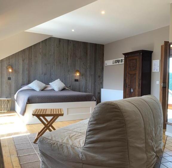 مبيت وإفطار La Ferme Des Eglantines