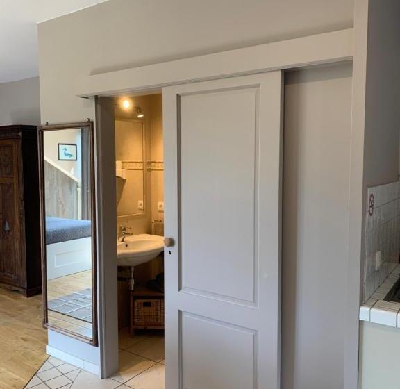 مبيت وإفطار La Ferme Des Eglantines