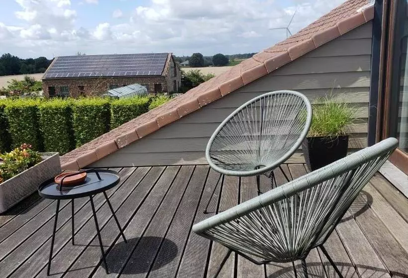 Aamiaismajoitus (B&B) La Ferme Des Eglantines