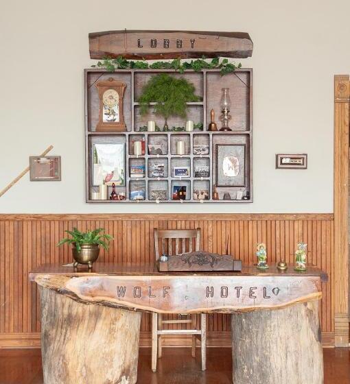 Bed and Breakfast The Historic Wolf