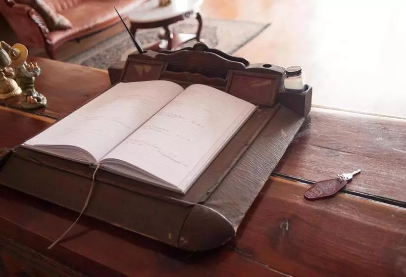 Aamiaismajoitus (B&B) The Historic Wolf