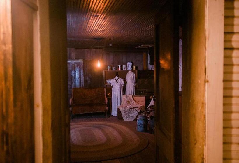 Bed and Breakfast The Historic Wolf