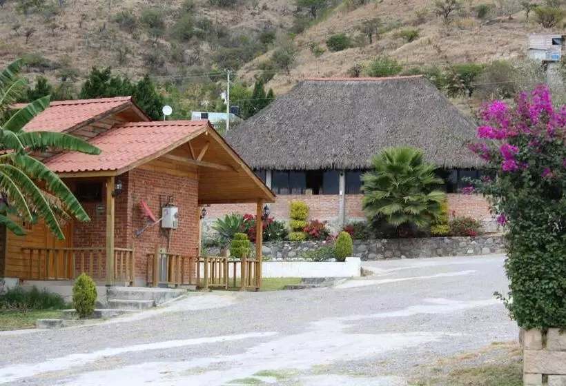 ホテル Campestre Don Luis