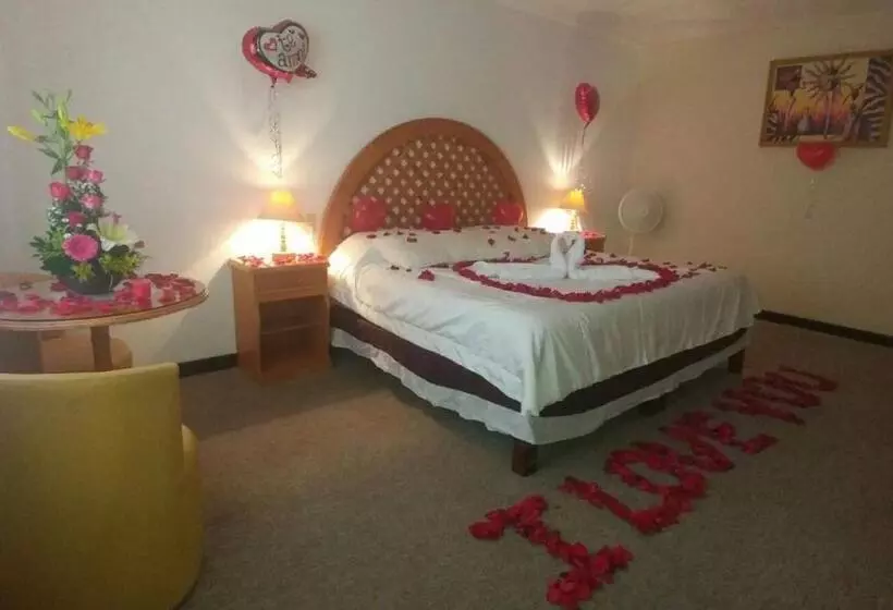 ホテル Campestre Don Luis