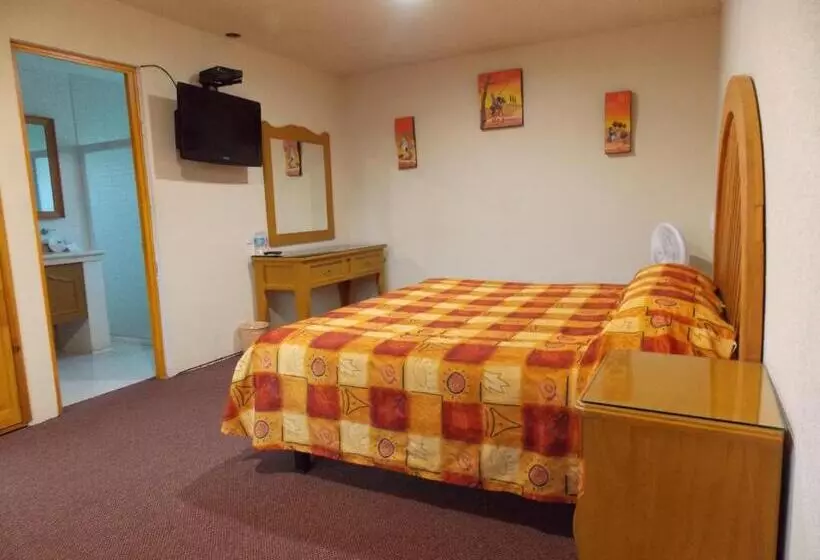 ホテル Campestre Don Luis