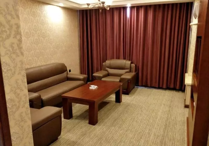 ホテル Greentree Alliance Tacheng City Wenqin Road Zuoan Sunshine