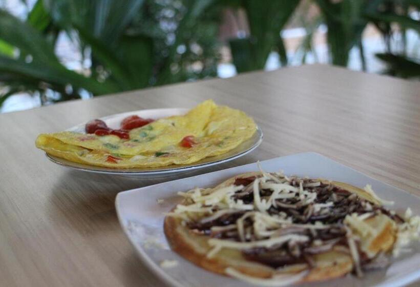 בית מלון כפרי Lawaka