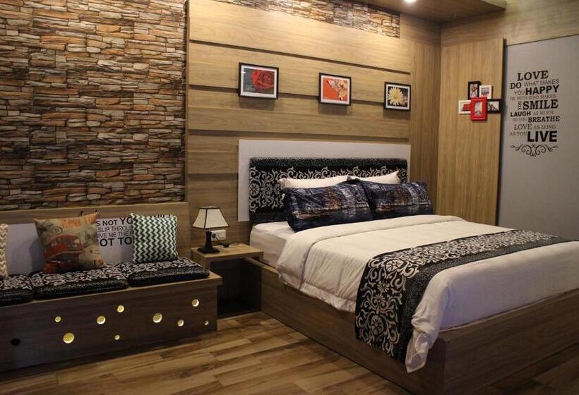 בית מלון כפרי Lawaka