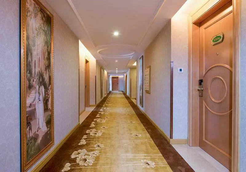 Vienna Hotel Dongguan Tangxia Garden Street