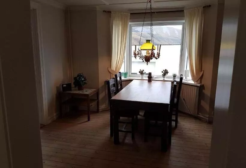 Majatalo Budget Guesthouse Borgustova