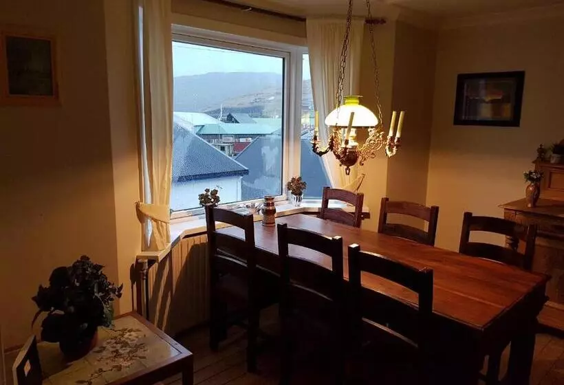 Majatalo Budget Guesthouse Borgustova