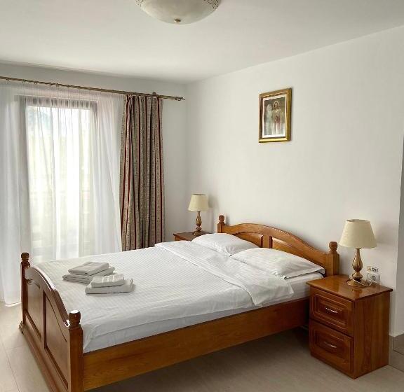 Пансион Dor De Munte