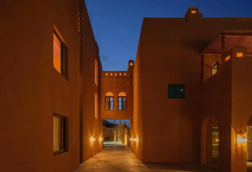تختخواب و صبحانه Turpan Rizamat Manor