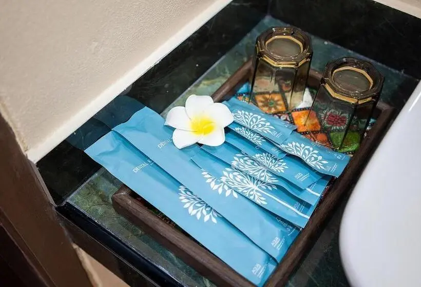 ホテル Amaleena Pool Access Suites