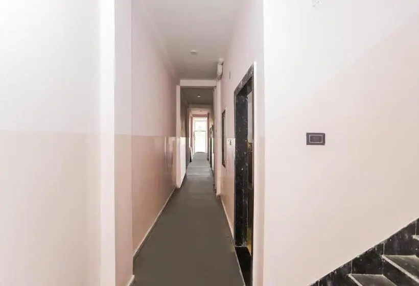 ペンション Spot On Agarwal Lodge