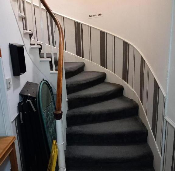 Aberdeen Arms Hotel Tarland