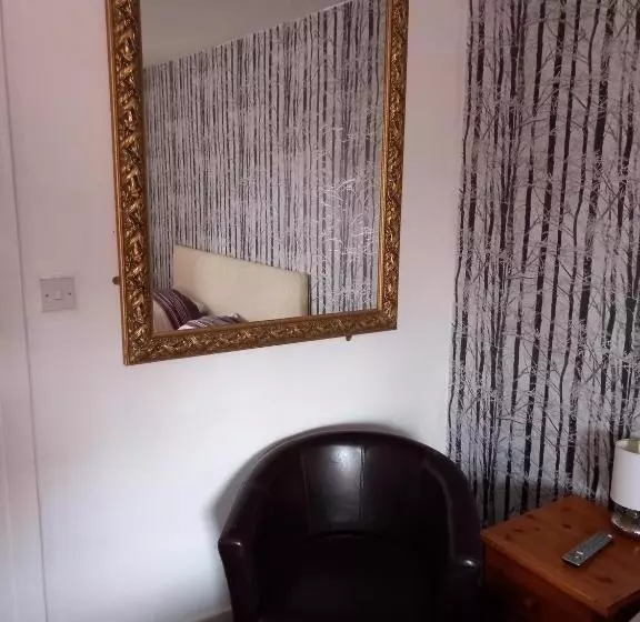 Aberdeen Arms Hotel Tarland