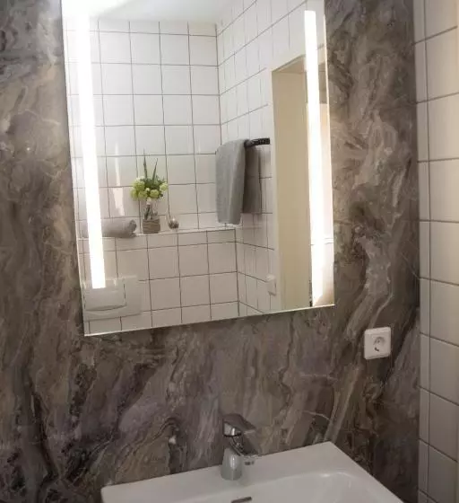 Retkeilymaja Landgasthof Hotel Zur Linde