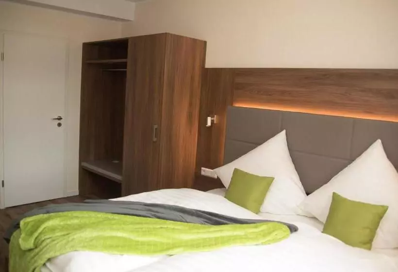 Retkeilymaja Landgasthof Hotel Zur Linde