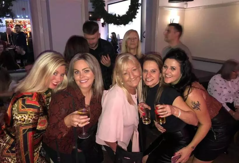 Retkeilymaja Minworth Lodge