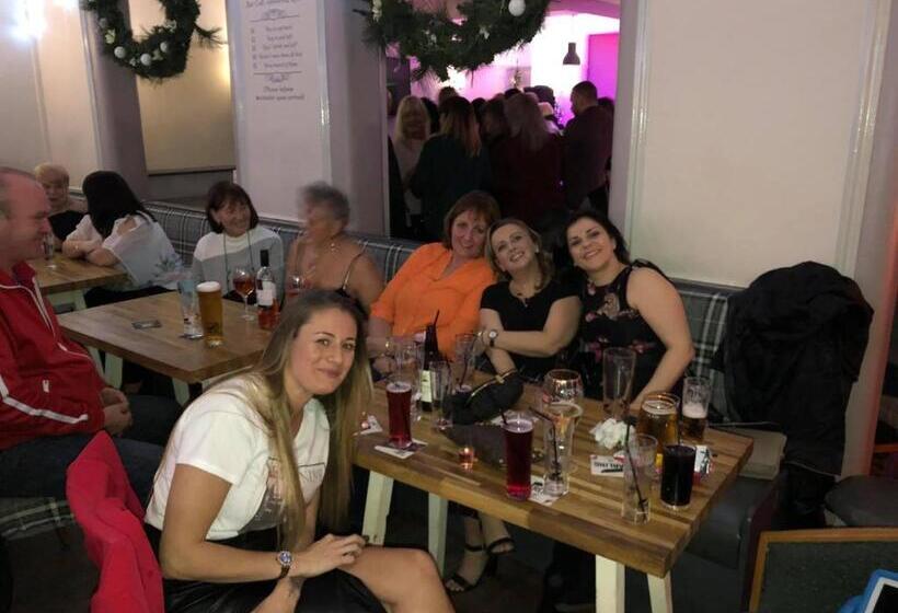 הוסטל Minworth Lodge