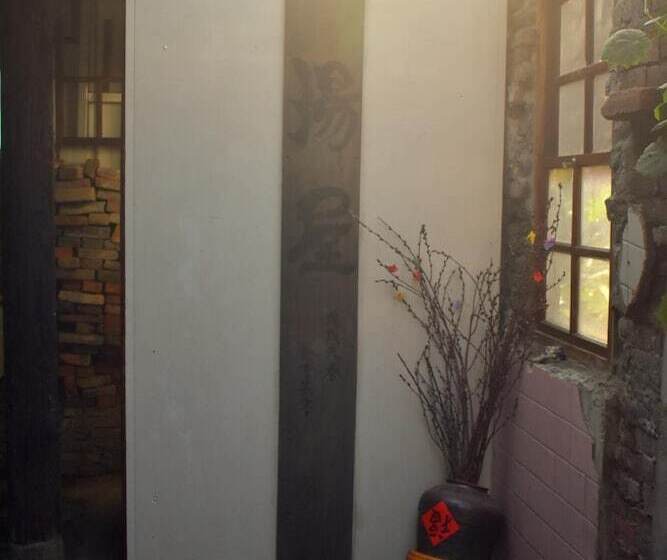 هاستل Smalleye Backpacker