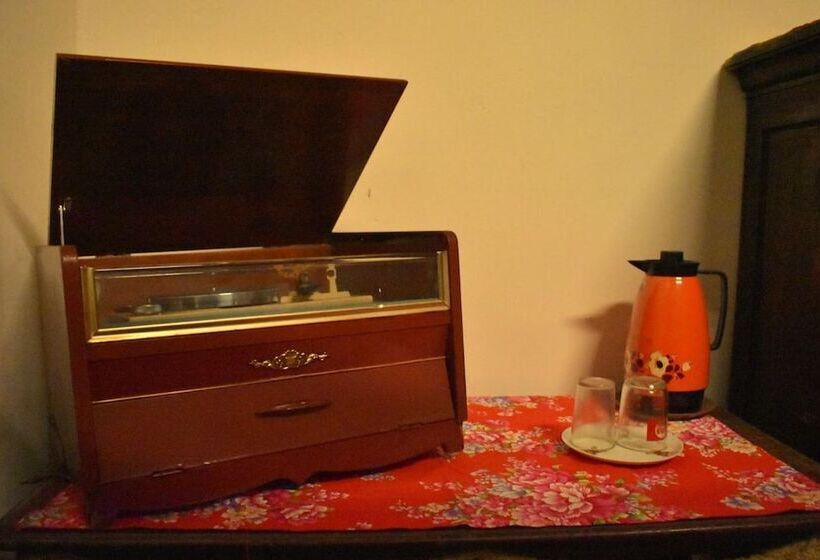 هاستل Smalleye Backpacker