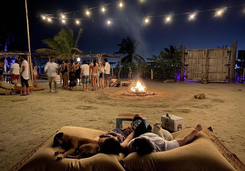 ホテル Fenix Beach Cartagena