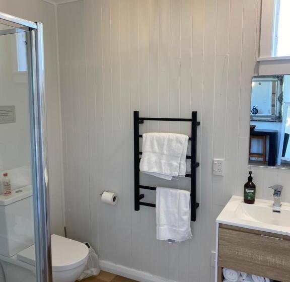 酒店 Ohariu Farm Cottage