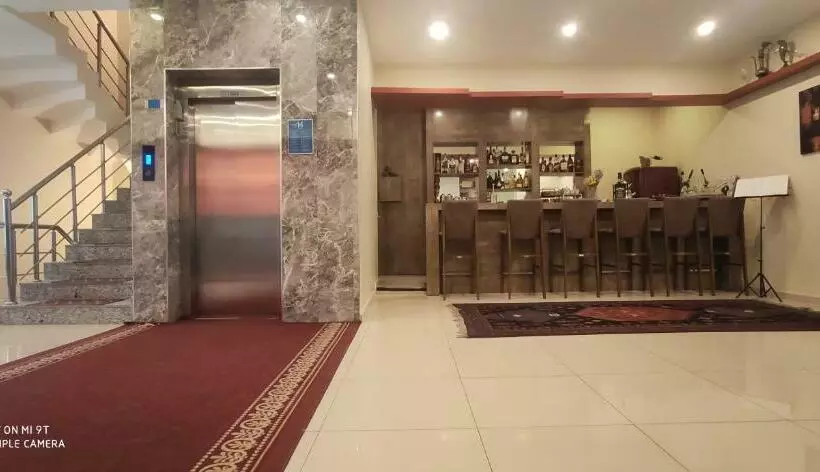 ホテル Tehran Boutique